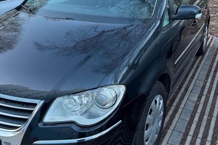VW Touran 234.815 km 3.500 &euro; Essen 45355