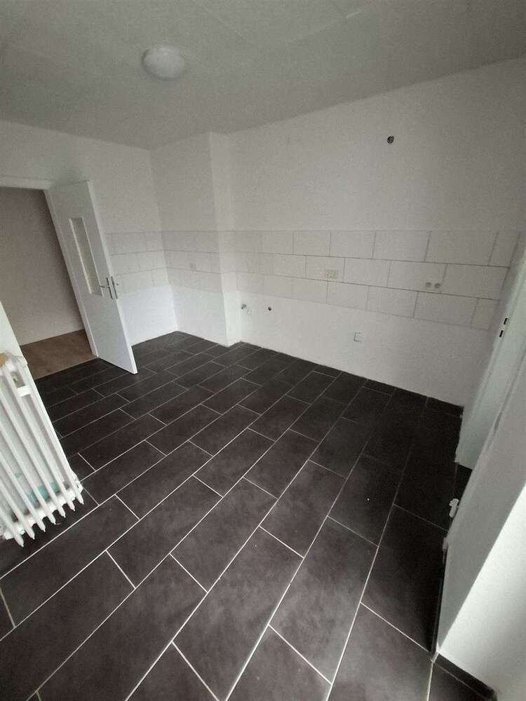 Wohnung zum Mieten in Oberhausen 455 € 70 m²