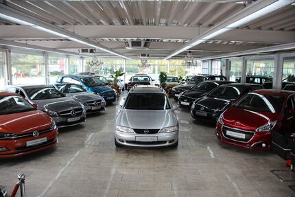 Opel Vectra 150.000 km 1.990 &euro; Essen 45356