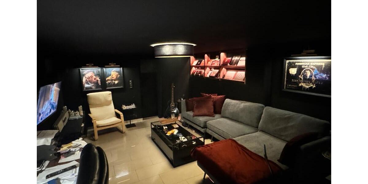 Reiheneckhaus Einfamilienhaus mit großem Garten & großer Garage zimmer