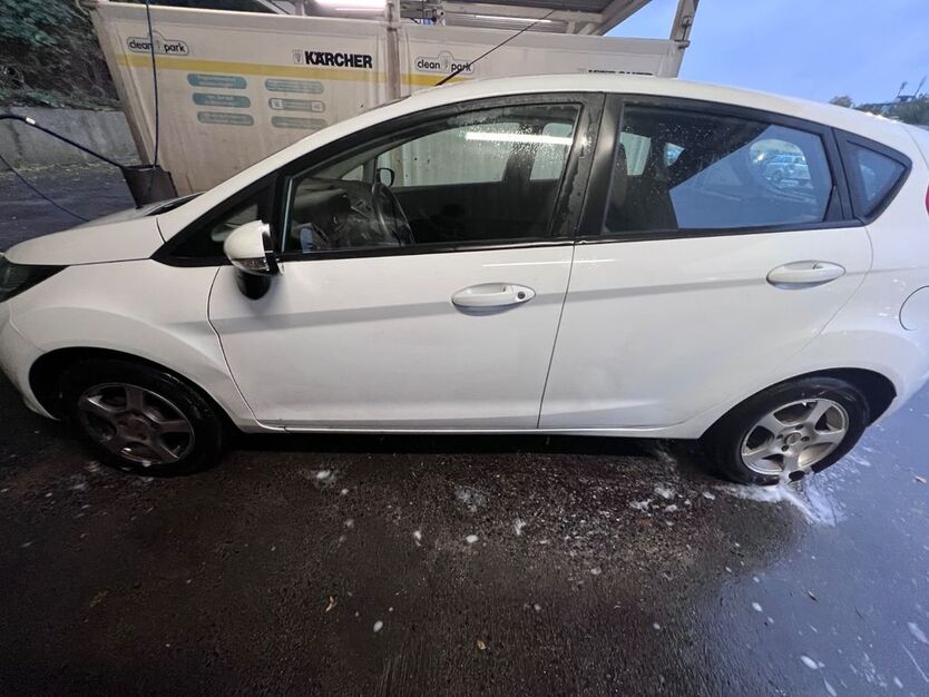 Ford Fiesta 147.848 km 4.500 € Bochum 44892