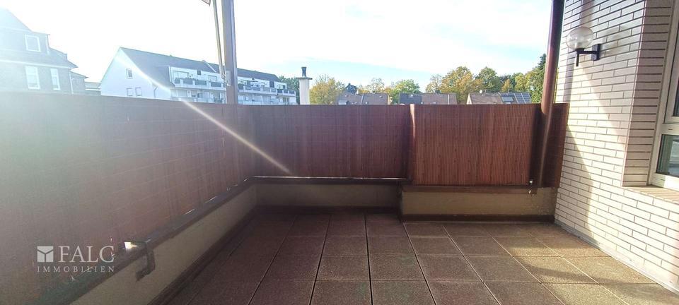 Nostalgie trifft Charme: 3,5-Zimmer-Wohnung auf 125 m² mit Terrasse zimmer