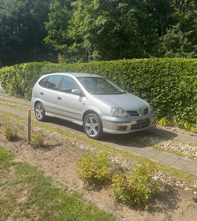 Almera Tino