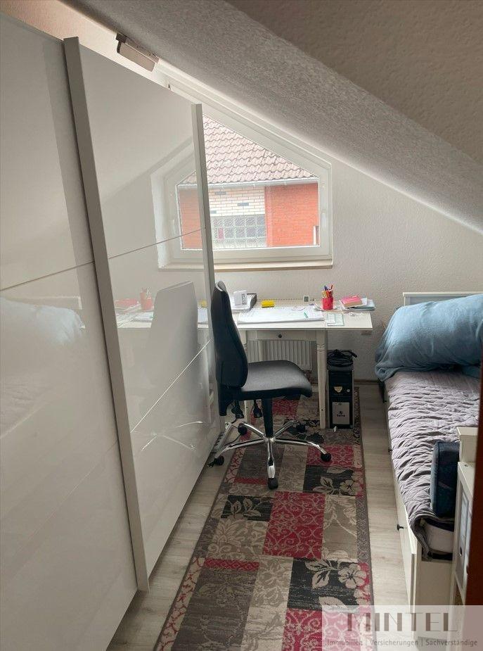 Ausgefallene Wohnung über 2 Etagen in ruhiger Lage. zimmer