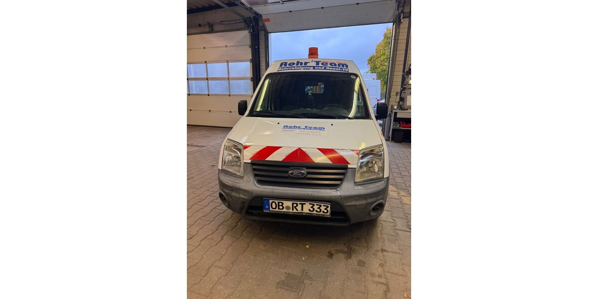 Ford Transit Tourneo Connect 143.000 km 4.900 &euro; Oberhausen 46045