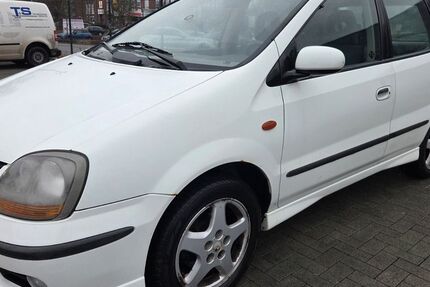 Nissan Almera Tino 182.500 km 2.000 &euro; Gelsenkirchen 45891