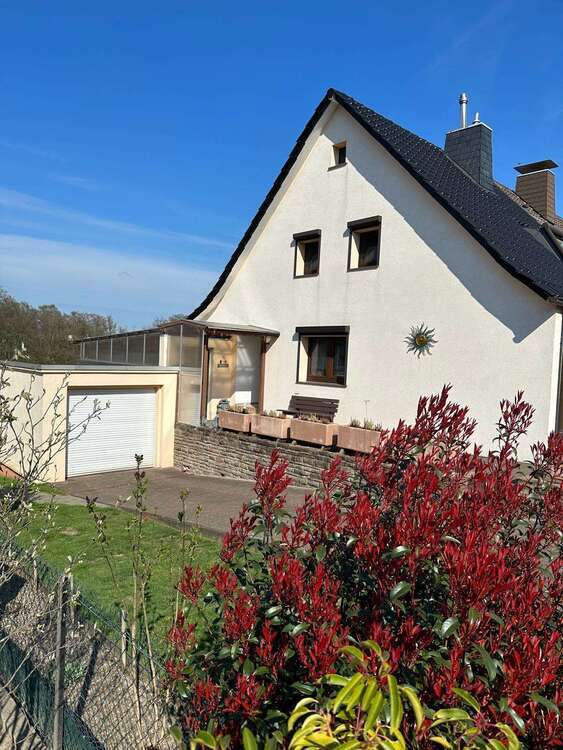 Haus zum Kaufen in Mülheim a.d.R. 475.000 € 107 m² 4 zimmer