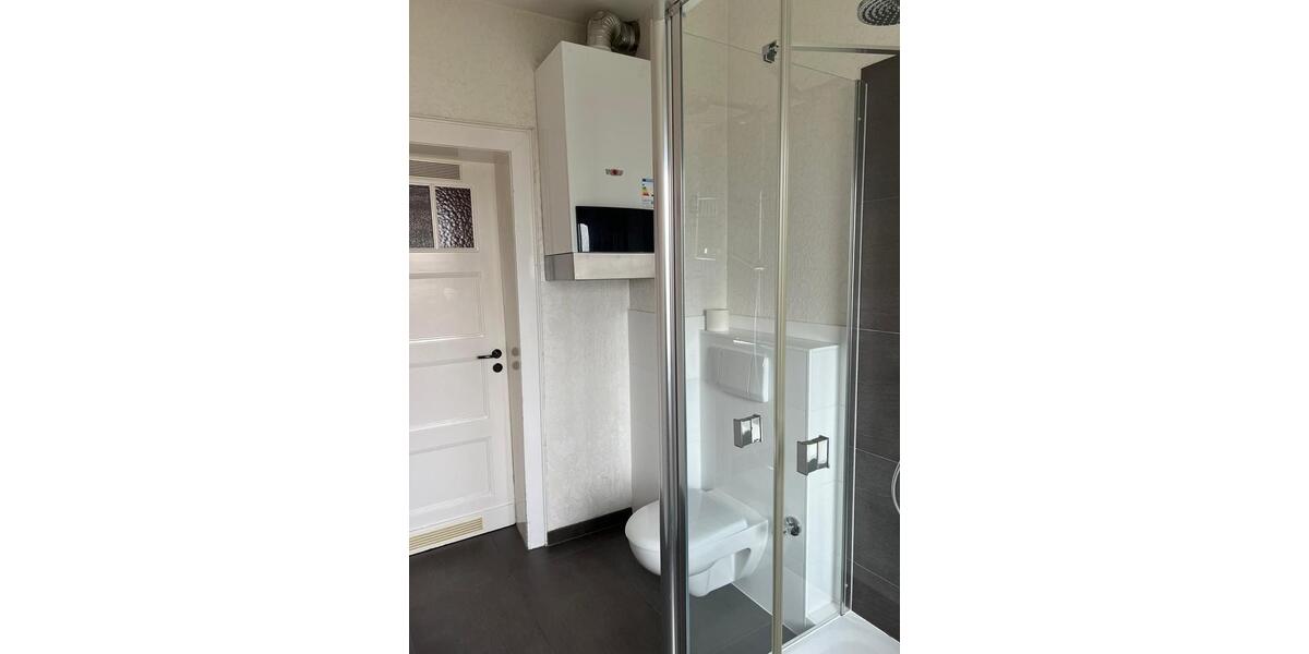 Geräumige Altbau-Wohnung in Essen Rüttenscheid 2 zimmer