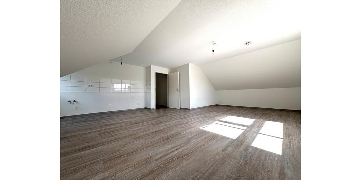 Dachgeschoßwohnung Dortmund Mengede - 3.5 Zimmer, 73 m&sup2;, 807&euro; | Angebot:26433754