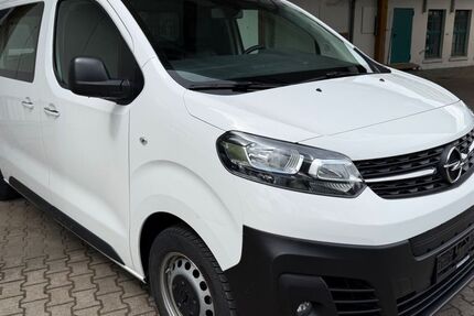 Opel Vivaro 36.000 km 14.999 &euro; Castrop Rauxel 44575