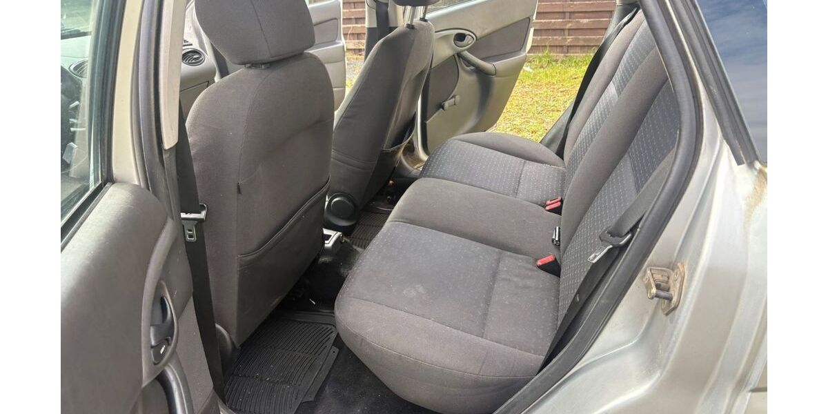 Ford Focus 169.000 km 1.650 &euro; Datteln 45711