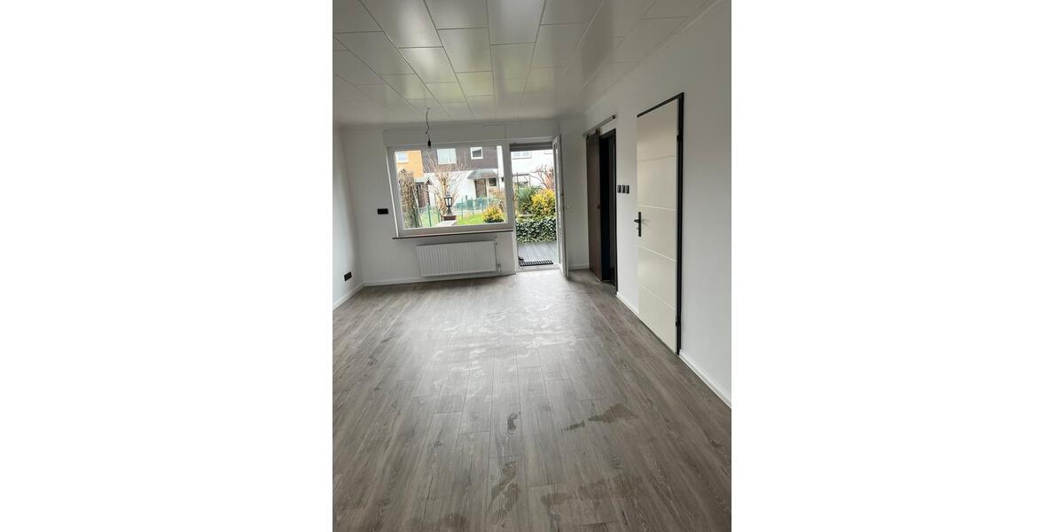 Teilmöbliertes Reihenhaus in ruhiger Lage mit Garten zum mieten 5 zimmer