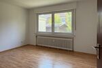 Provisionsfrei* Mehrfamilienhaus, 4 WE in Top Lage, EG 93 qm mit Garten u. Garage frei