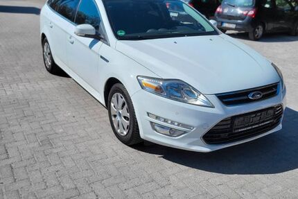 Ford Mondeo 251.540 km 4.499 € Datteln 45711