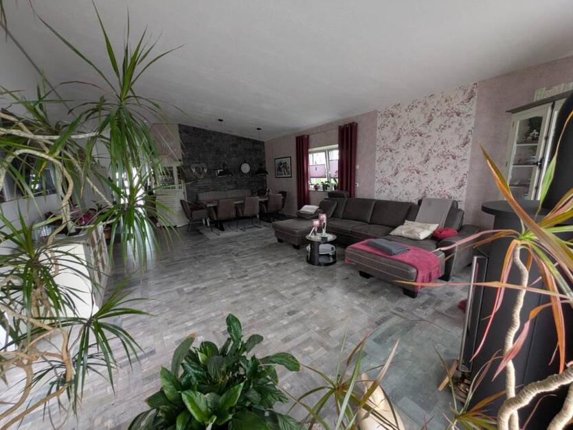 Ohne Makler: Bungalow (Barrierefreimit Pool) in Dortmund-Brecht. zimmer