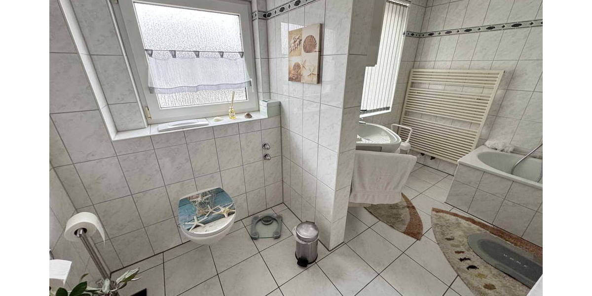 GEPFLEGTES MEHRFAMILIENHAUS MIT SCHÖNEM GARTEN IN DER MENGEDER HEIDE 1 zimmer