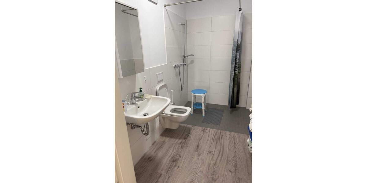 Etagenwohnung Hattingen Baak - 2 Zimmer, 68 m&sup2;, 884&euro; | Angebot:25401497