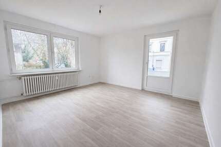 Wohnung Gelsenkirchen Ückendorf - 3 Zimmer, 56 m&sup2;, 450&euro; | Angebot:24700992