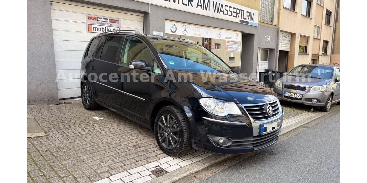 VW Touran 283.000 km 4.990 &euro; Essen 45139