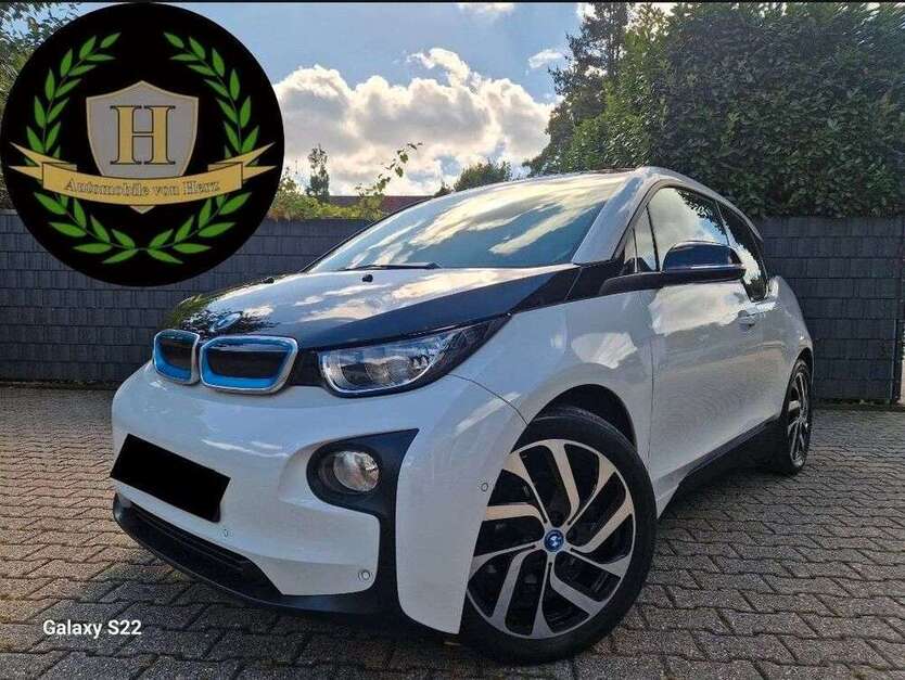 i3