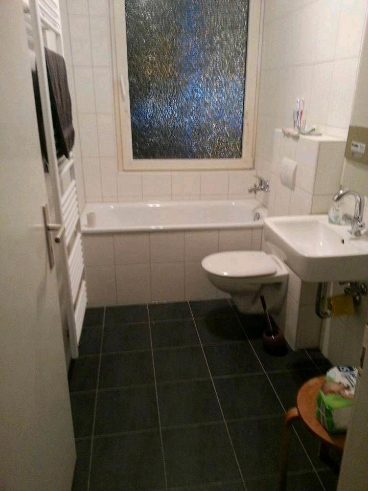 Bezugsfreie 3-Zimmer-Wohnung mit Wohnküche und TL-Bad zimmer