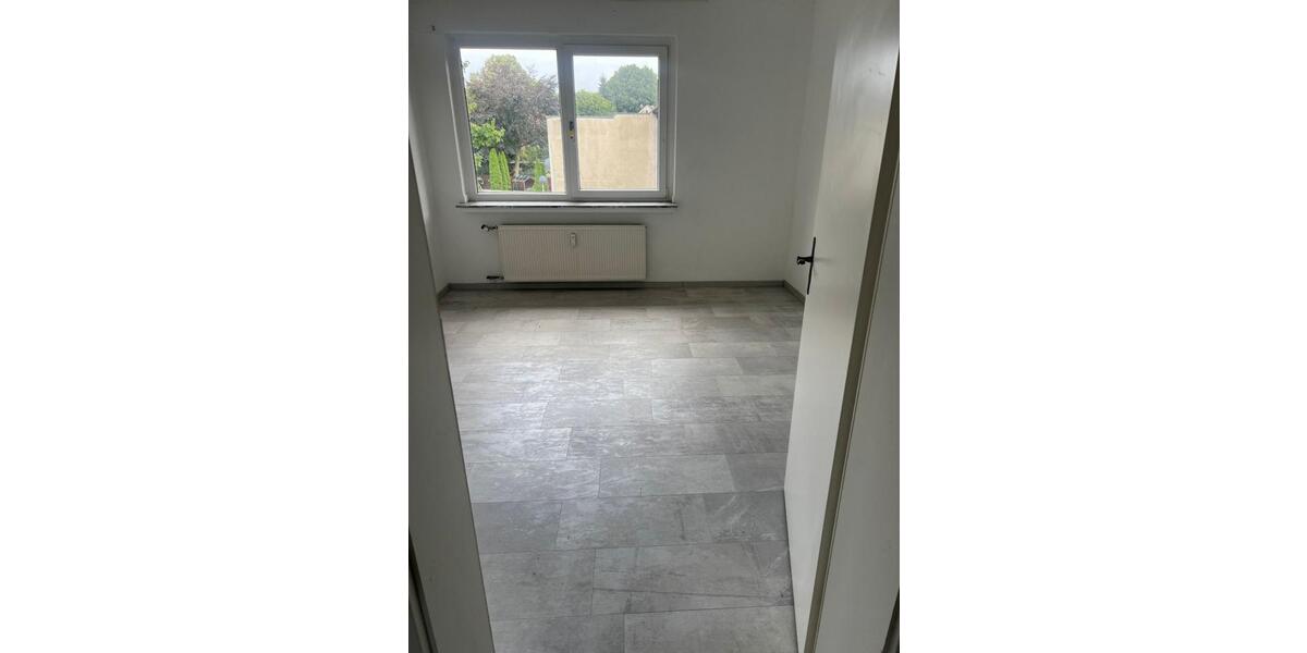 Etagenwohnung Oberhausen Alsfeld - 4.5 Zimmer, 89 m&sup2;, 695&euro; | Angebot:26301687