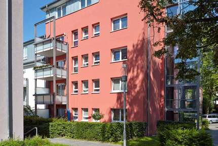 Wohnung Bochum Innenstadt - 3 Zimmer, 101 m&sup2;, 930&euro; | Angebot:27146766
