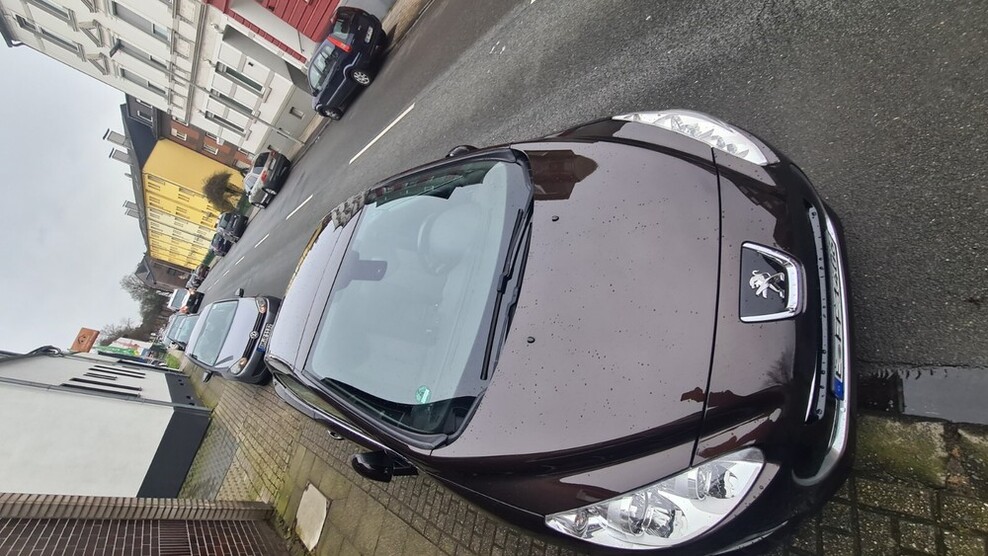 Peugeot 308 CC 67.000 km 8.500 € Oberhausen 46045