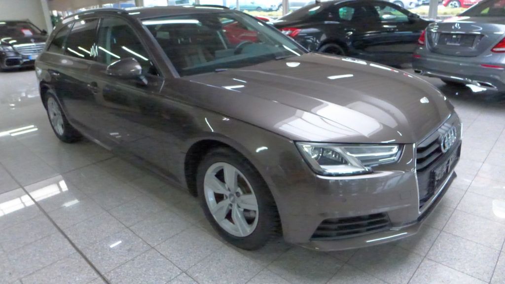 Audi A4 156.090 km 15.900 &euro; Hattingen (bei Bochum) 45527