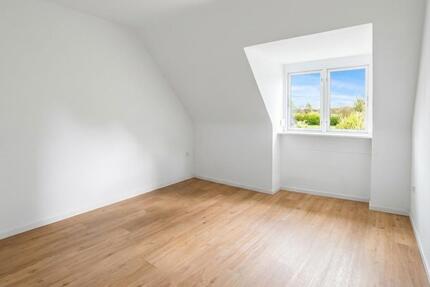 Helle 3-Zimmer-Dachgeschosswohnung mit Charme – frisch renoviert! 3 zimmer