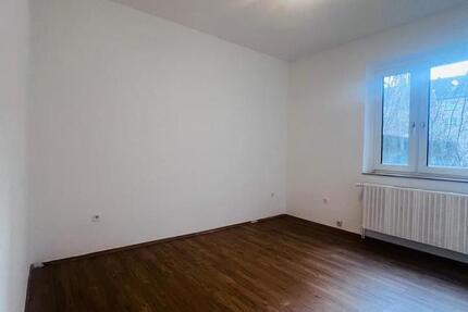 Tolle kleine 1 Zimmer Wohnung - BAHNHOFSNÄHE 1 zimmer