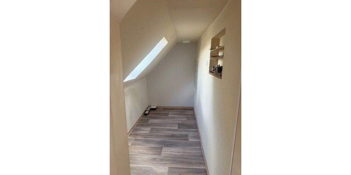 Mehrfamilienhaus, Wohnhaus Bochum Stiepel - 9 Zimmer, 197 m&sup2;, 595.000&euro; | Angebot:23389378