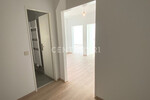 Stilvoll modernisierte 3,5-Zimmer-Wohnung mit Balkon, Aufzug und Stellplatz