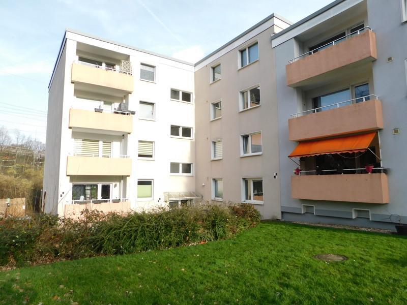 Geräumige 3-R-Wohnung mit Balkon! zimmer