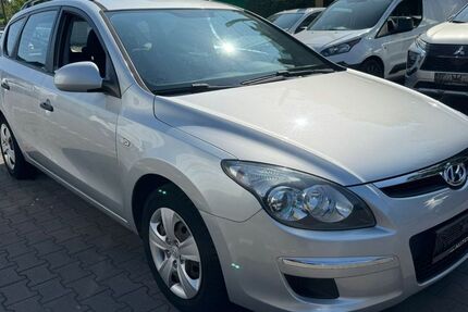 Hyundai i30 214.000 km 2.490 &euro; Bottrop 46238