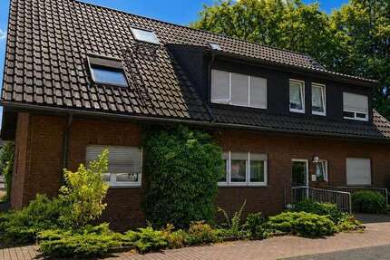 Haus Oberhausen Alsfeld - 8 Zimmer, 384 m&sup2;, 749.000&euro; | Angebot:27144874