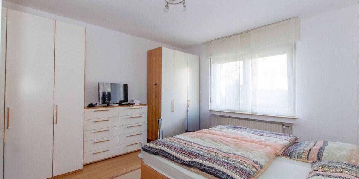 Mehrfamilienhaus, Wohnhaus Essen Bergerhausen - 8 Zimmer, 229 m&sup2;, 440.000&euro; | Angebot:26862346