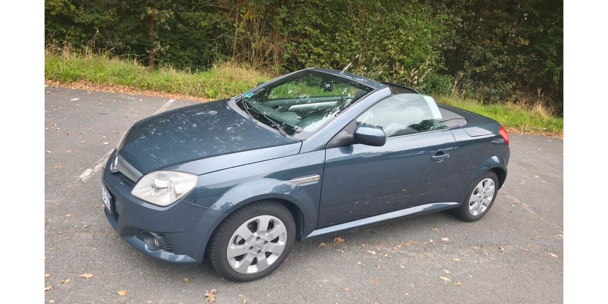 Opel Tigra 186.000 km 2.700 &euro; Bottrop 46244