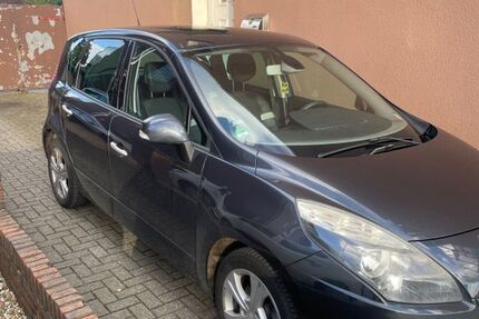 Renault Scenic 210.000 km 3.250 &euro; Oberhausen 46147