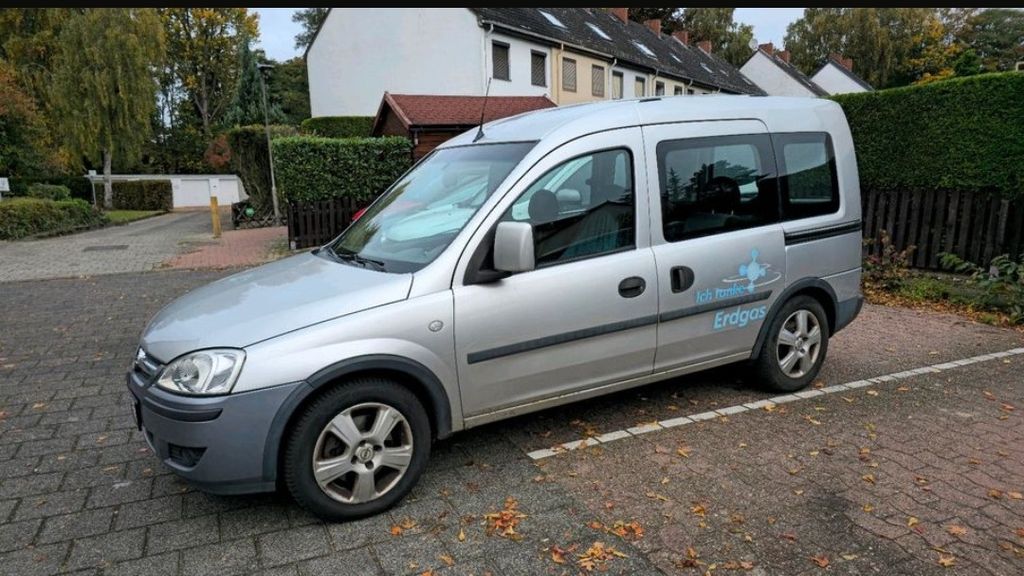 Opel Combo 345.000 km 2.500 &euro; Bochum 44793
