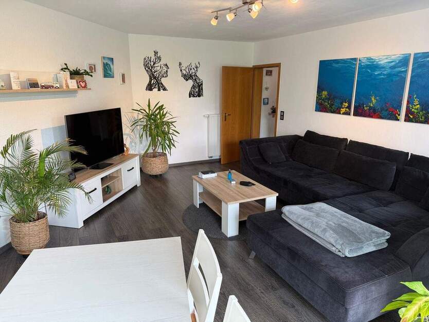 58456 WITTEN-HERBEDE-VORMHOLZ, AM WALDRAND GELEGEN, HELLE, MODERNE EIGENTUMSWOHNUNG MIT BALKON, AUFZUG, TIEFGARAGEN-STELLPLATZ, ZU VERKAUFEN ! 3 zimmer