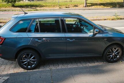 Skoda Fabia 58.000 km 14.200 &euro; Witten 58455