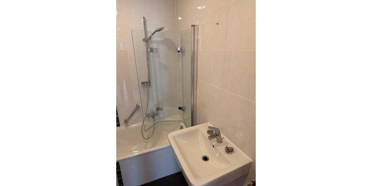 Dachgeschoßwohnung Dortmund Huckarde - 3 Zimmer, 82 m&sup2;, 195.000&euro; | Angebot:27075726