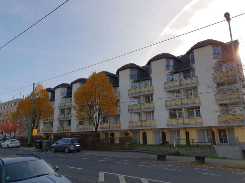 Wohnung zum Mieten in Mülheim a. d. Ruhr 225 € 20.47 m² 1 zimmer