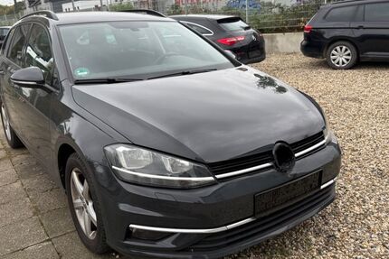 VW Golf 127.000 km 9.250 € Herne 44629