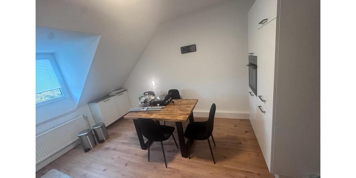 Dachgeschoßwohnung Gelsenkirchen Gelsenkirchen-West - 2.5 Zimmer, 70 m&sup2;, 120.000&euro; | Angebot:24751825