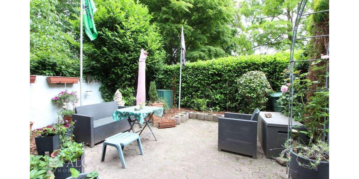 Reihenmittelhaus Oberhausen - Sterkrade Sterkrade-Mitte - 1 Zimmer, 300 m&sup2;, 369.000&euro; | Angebot:21504558