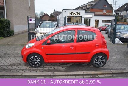 Peugeot 107 120.000 km 2.490 &euro; Recklinghausen 45661