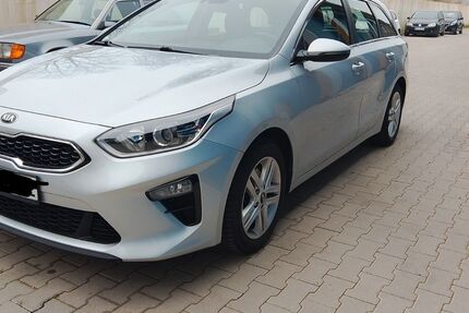 Kia ceed Sportswagon 188.000 km 8.900 &euro; Gelsenkirchen 45879