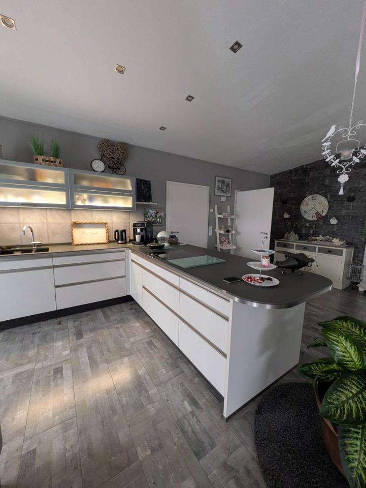 Ohne Makler: Bungalow (Barrierefreimit Pool) in Dortmund-Brecht. zimmer